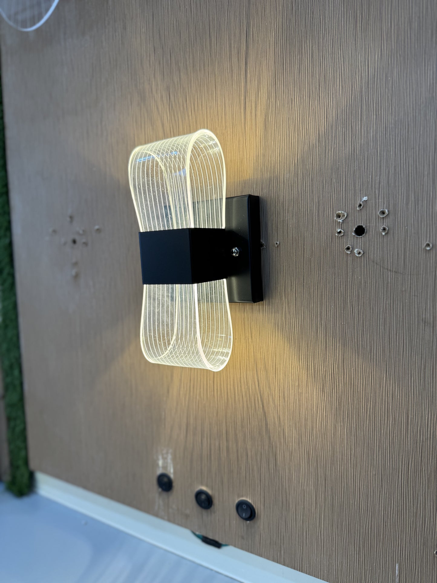 Perfect Wall Light for Modern Living Spaces